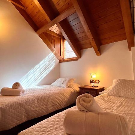 Apartament La Noguera - L'Amfitriona Rialp Buitenkant foto