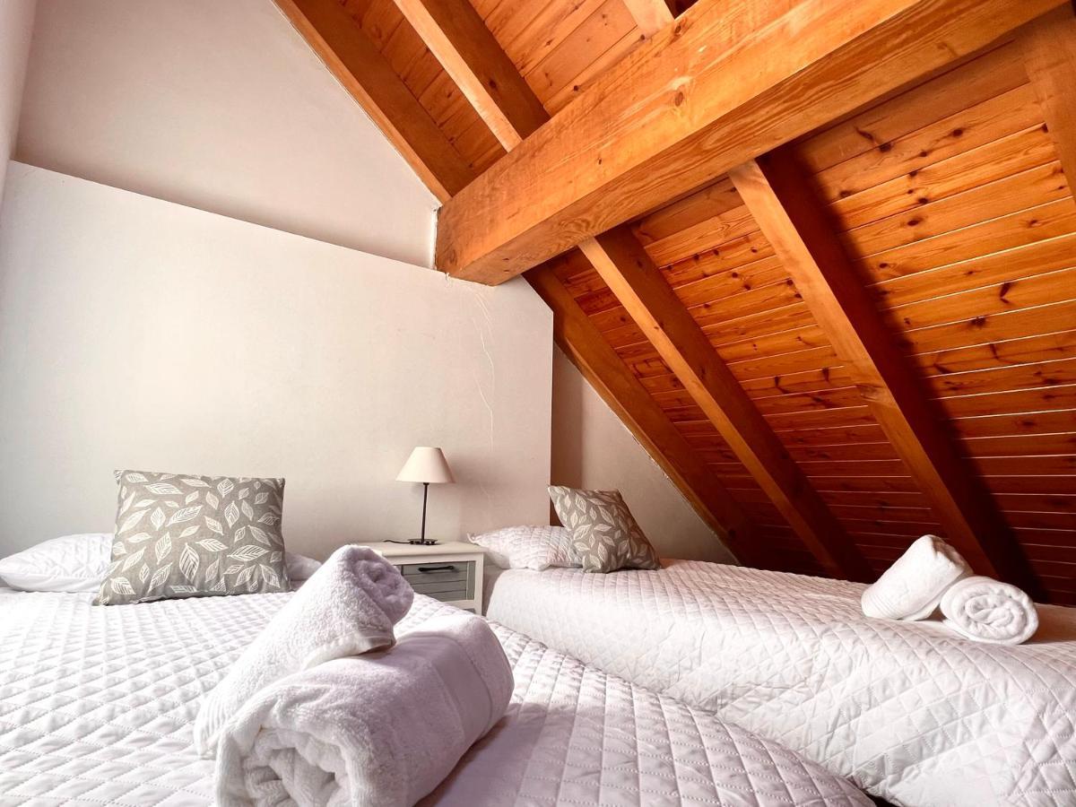 Apartament La Noguera - L'Amfitriona Rialp Buitenkant foto
