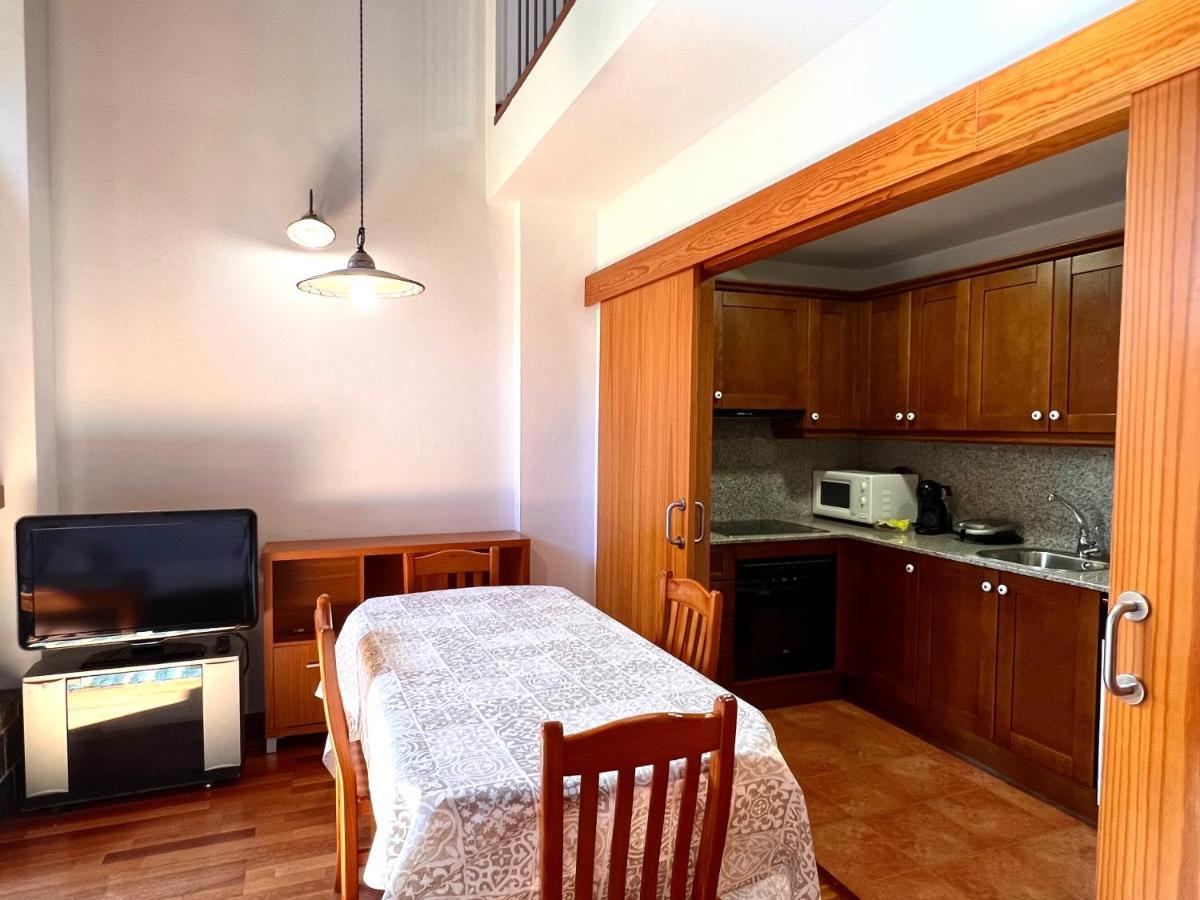 Apartament La Noguera - L'Amfitriona Rialp Buitenkant foto